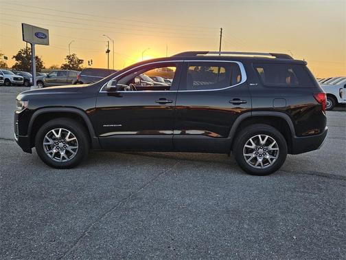 2021 GMC Acadia FWD SLT