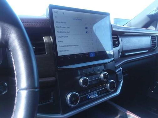 Agate Black Metallic 2024 Ford Expedition Limited