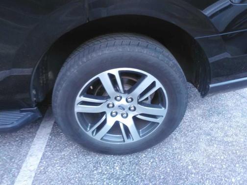 Agate Black Metallic 2024 Ford Expedition Limited