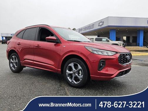 Rapid Red Metallic Tinted Clearcoat 2023 Ford Escape ST-Line Select