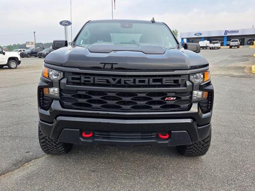 Black 2024 Chevrolet Silverado 1500 Custom Trail Boss