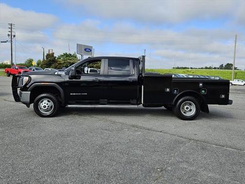 2023 GMC Sierra 3500 Base