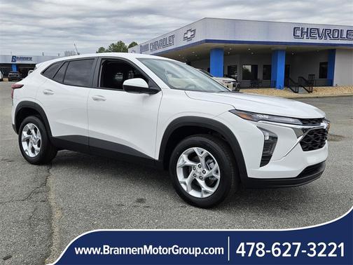 2026 Chevrolet Trax LS