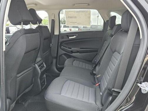 Agate Black Metallic 2024 Ford Edge SE