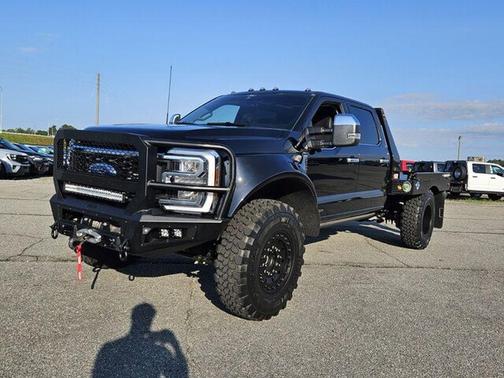 Agate Black Metallic 2025 Ford F-450 Lariat