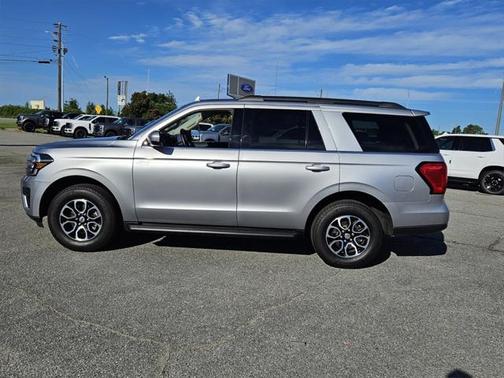 2024 Ford Expedition XLT