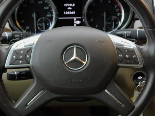 White 2012 Mercedes-Benz M-Class 4MATIC