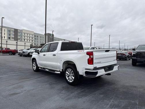 2021 Chevrolet Silverado 1500 Custom