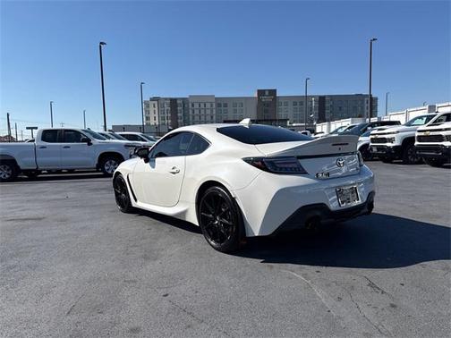 2024 Toyota GR86 Premium