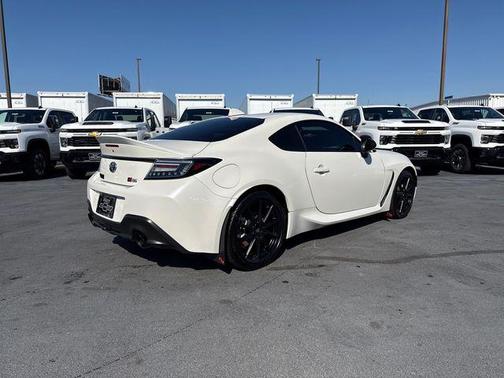 2024 Toyota GR86 Premium