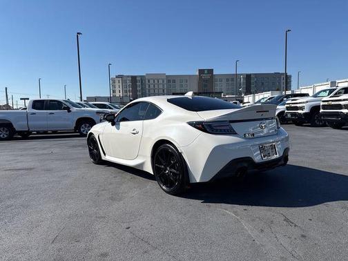 2024 Toyota GR86 Premium