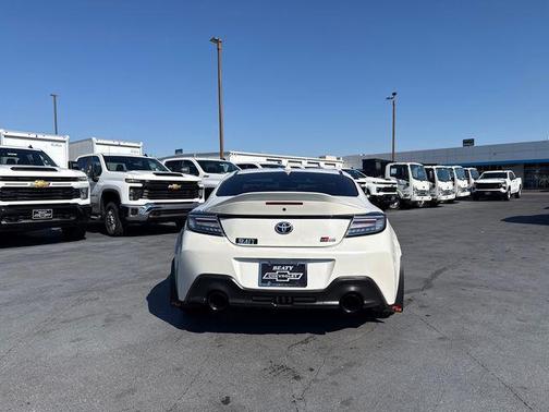 2024 Toyota GR86 Premium