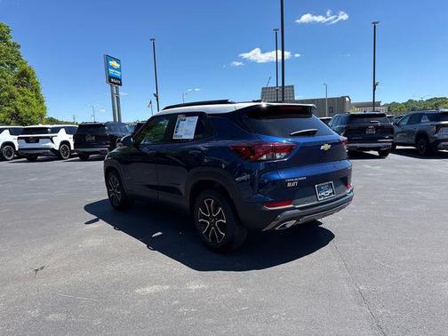 Blue Glow Metallic 2023 Chevrolet Trailblazer ACTIV