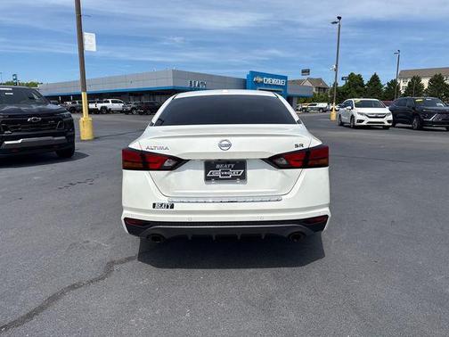 Pearl White Tricoat 2020 Nissan Altima SR FWD