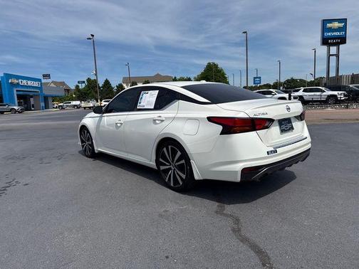 Pearl White Tricoat 2020 Nissan Altima SR FWD