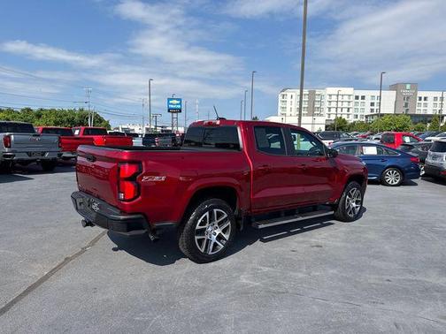 Radiant Red Tintcoat 2023 Chevrolet Colorado Z71