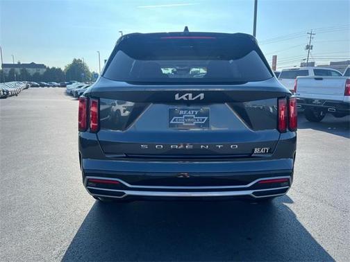 2022 Kia Sorento SX