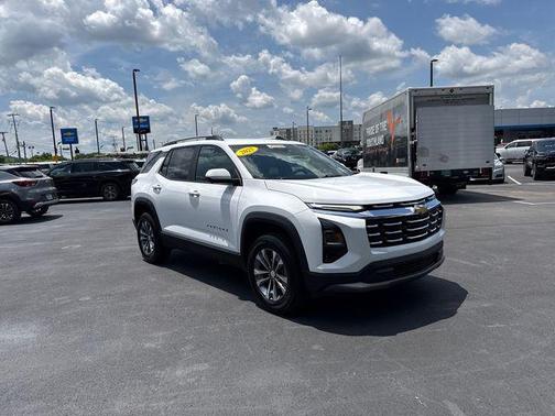Summit White 2025 Chevrolet Equinox 1LT