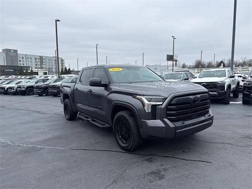 2022 Toyota Tundra SR5