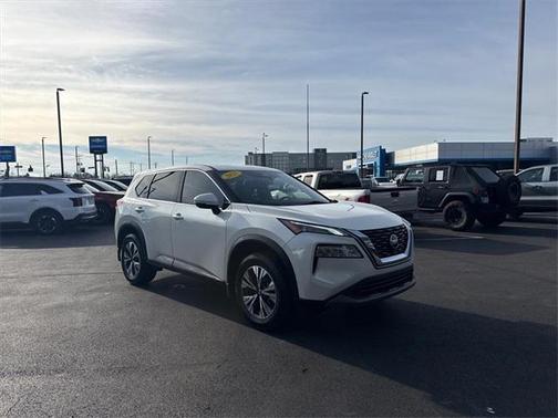 2021 Nissan Rogue SV