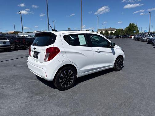 Summit White 2021 Chevrolet Spark 1LT