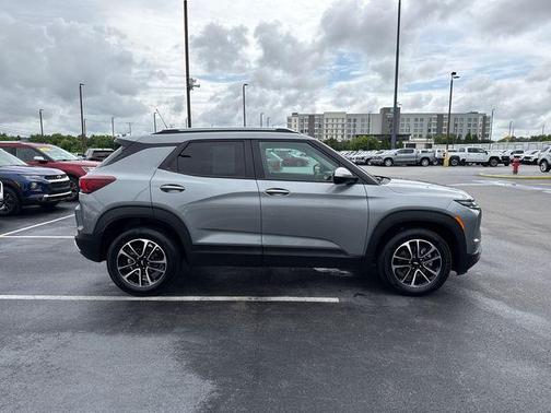 Sterling Gray Metallic 2025 Chevrolet Trailblazer LT