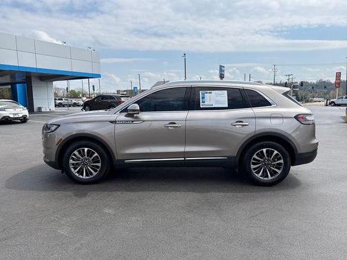 2021 Lincoln Nautilus Reserve