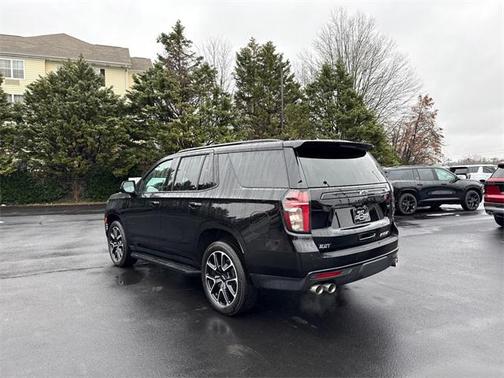 2023 Chevrolet Tahoe 4WD RST