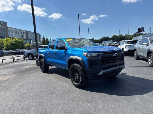 Glacier Blue Metallic 2024 Chevrolet Colorado Trail Boss