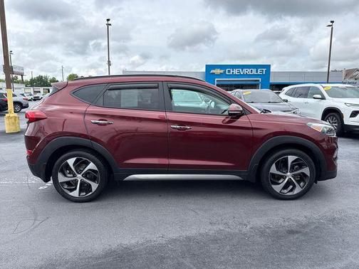 Ruby Wine 2017 Hyundai TUCSON Limited