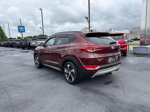 Ruby Wine 2017 Hyundai TUCSON Limited