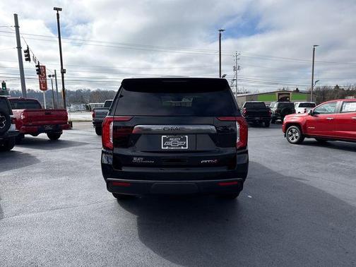 2021 GMC Yukon 4WD AT4