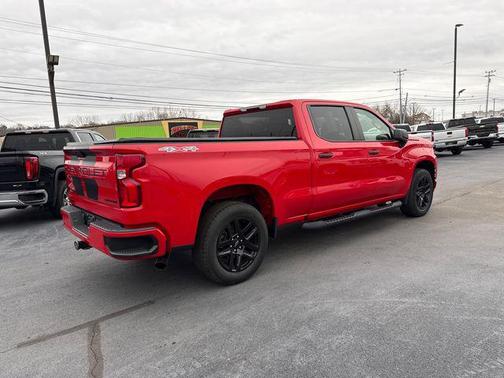 2021 Chevrolet Silverado 1500 Custom