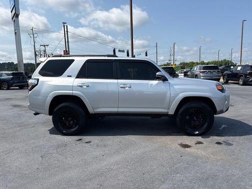 Classic Silver Metallic 2022 Toyota 4Runner SR5 Premium