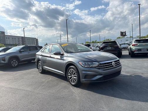 Platinum Gray Metallic 2020 Volkswagen Jetta 1.4T S
