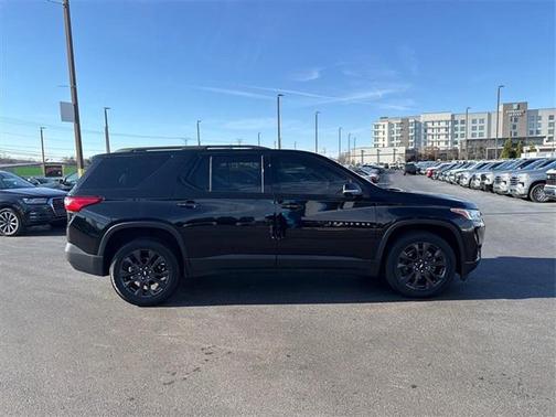 2021 Chevrolet Traverse RS