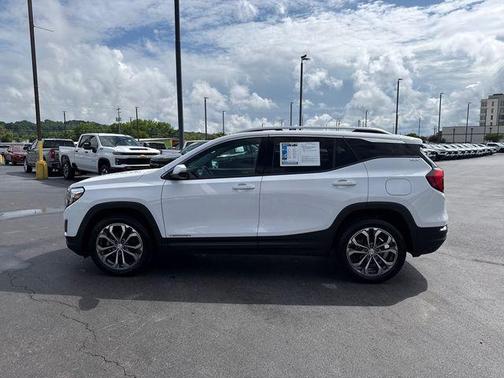 Summit White 2021 GMC Terrain SLT