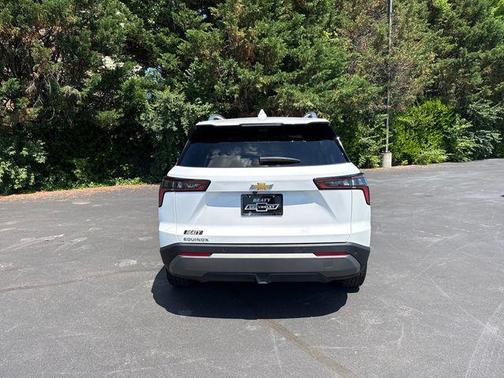 Summit White 2025 Chevrolet Equinox 1LT