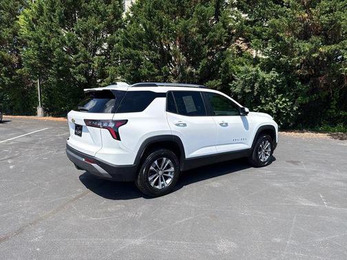 Summit White 2025 Chevrolet Equinox 1LT