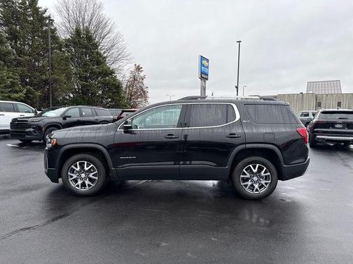 2023 GMC Acadia FWD SLT