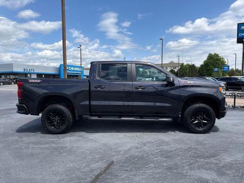 Dark Ash Metallic 2023 Chevrolet Silverado 1500 LT Trail Boss