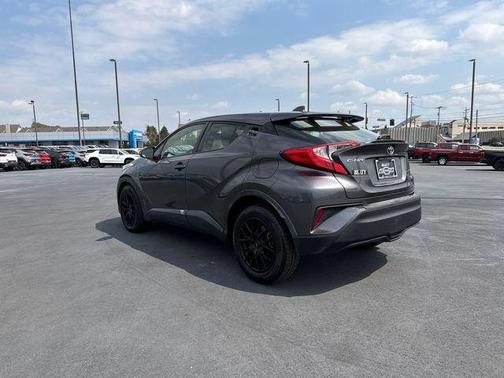 2019 Toyota C-HR XLE