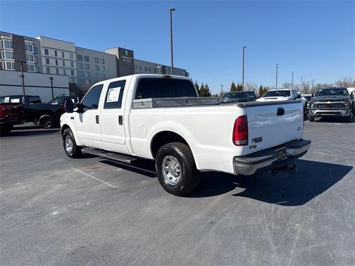 2001 Ford F-350 XL Crew Cab