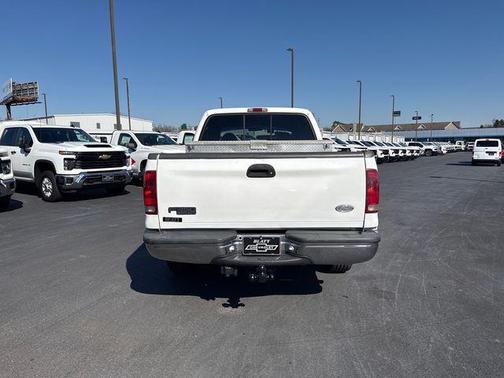 2001 Ford F-350 XL Crew Cab
