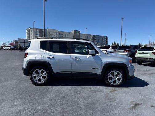2019 Jeep Renegade Latitude