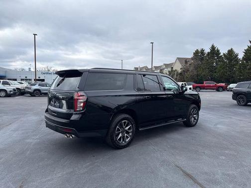 2024 Chevrolet Suburban 4WD Z71