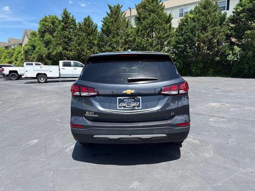 Iron Gray Metallic 2023 Chevrolet Equinox 1LT