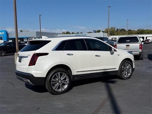 2023 Cadillac XT5 Premium Luxury