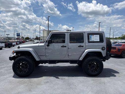 Billet Silver Metallic Clearcoat 2017 Jeep Wrangler Unlimited Sahara