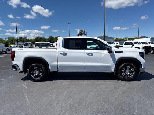 Summit White 2025 GMC Sierra 1500 SLT